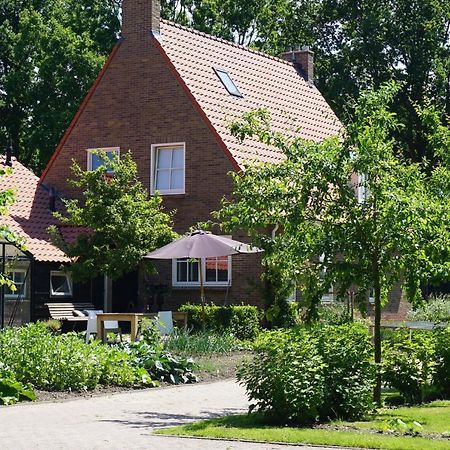 Het Leeuwterveld Bed & Breakfast Sint Jansklooster Exterior foto